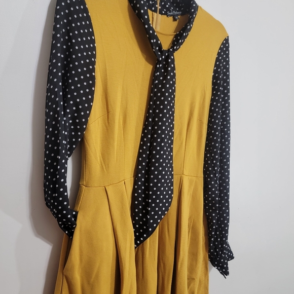 Smak Parlour ModCloth Mustard and Polka Dot Retro Dress Small - Picture 6 of 7